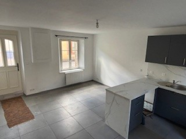 Offres de location Maison Senonches 28250