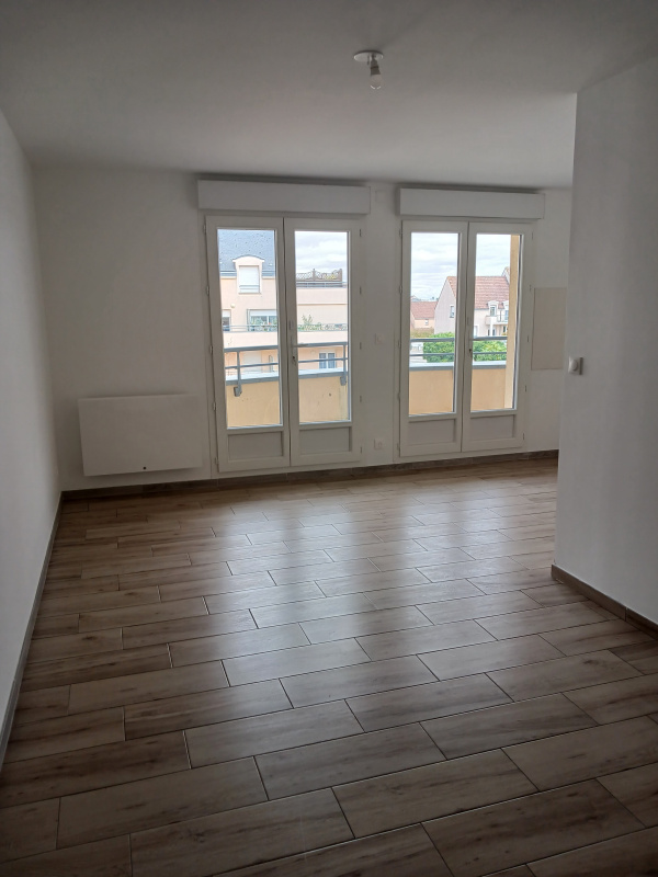 Offres de location Appartement Lucé 28110
