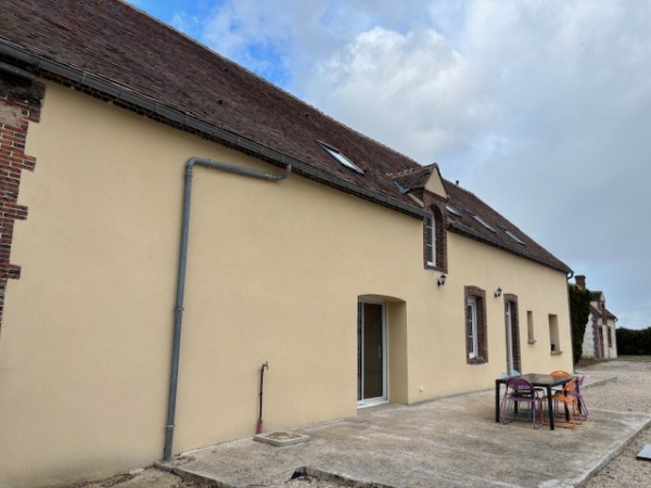 Offres de location Maison Combres 28480