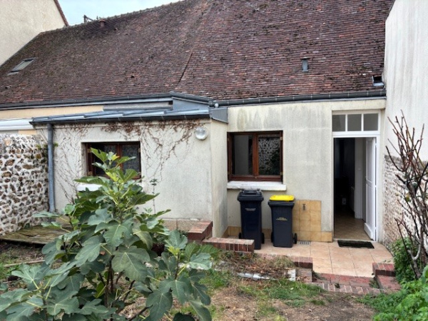 Offres de location Maison Courville-sur-Eure 28190